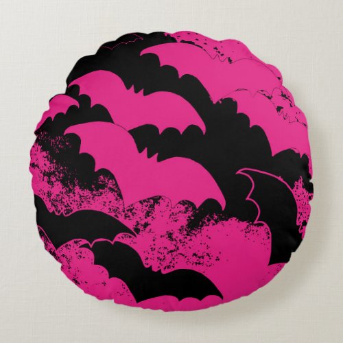 Black Bats In Flight Pink Round Pillow