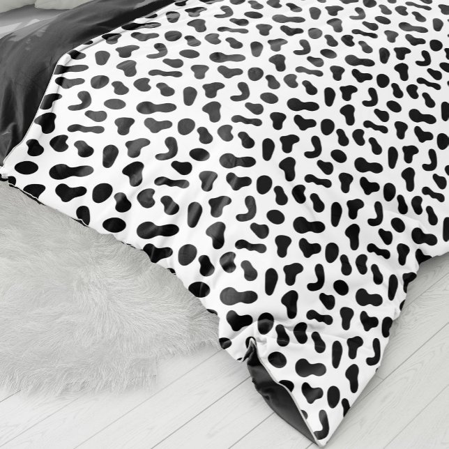 Black Blobs Flat Pattern Duvet Cover (minimalist shapes resembling black blobs or organic forms against a flat background. #blobs)