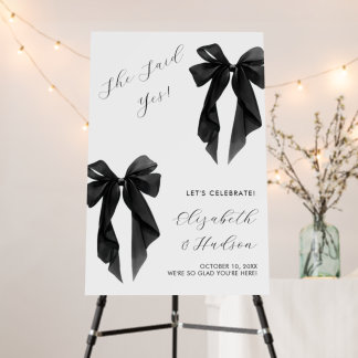 Black Bow Engagement Welcome Sign