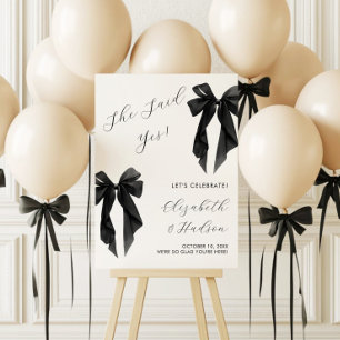Black Bow Engagement Welcome Sign
