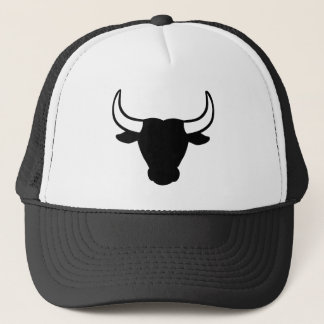 Black bull head trucker hat