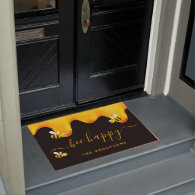 Black bumble bees honey monogram doormat