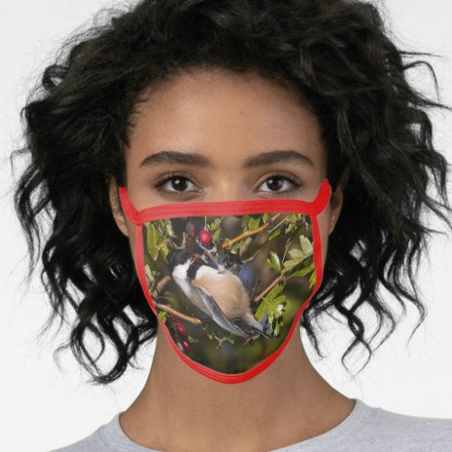 Black_Capped Chickadee Enjoying Autumn Berries Face Mask