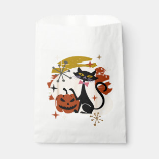 Black Cat and Pumpkin Atomic Retro Halloween T-Shi Favor Bag