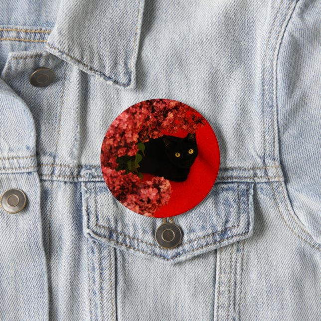 black cat button (In Situ)