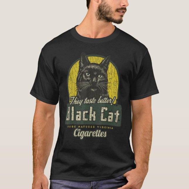 Black Cat Cigarets 1904 T-Shirt (Front)
