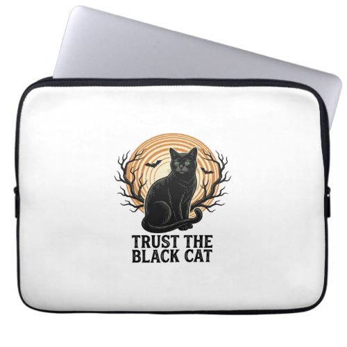 Black Cat Halloween Shirt Vintage Spooky Moon Cat  Laptop Sleeve