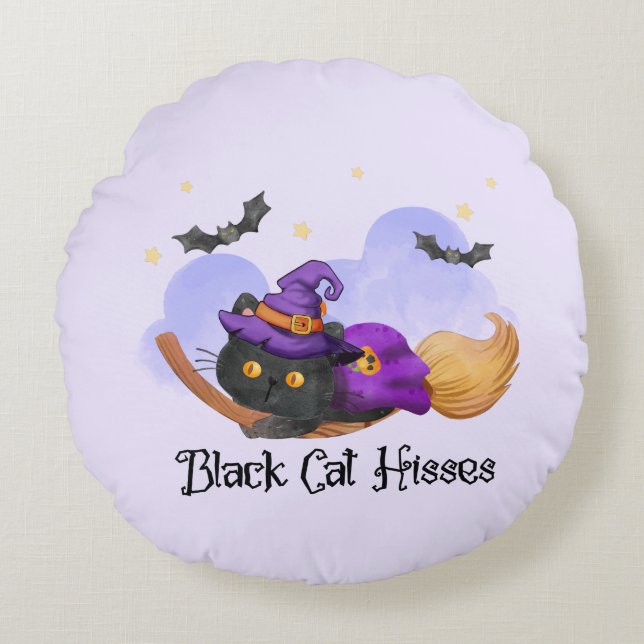 Black Cat Hisses – Halloween Witch Cat Round Pillow (Front)