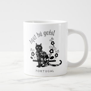 Black cat with flowers and Portuguese expression Giant Coffee Mug