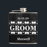 Black Chalkboard The Groomsman Wedding Hip Flask<br><div class="desc">This is Black Chalkboard Groomsman Modern Flask.  This flask feature is a Black Chalkboard background. It is Fully customizable. It is a unique gift that's perfect for weddings,  birthdays,  and special events.</div>