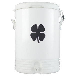 Black Clover cooler white 10 gallon