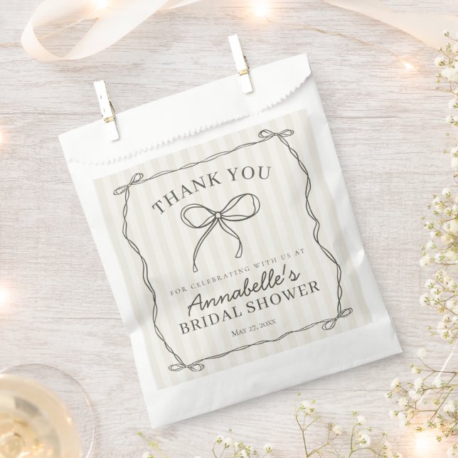 Black Coquette Bow Beige Bridal Shower Dessert Favor Bag (Clipped)