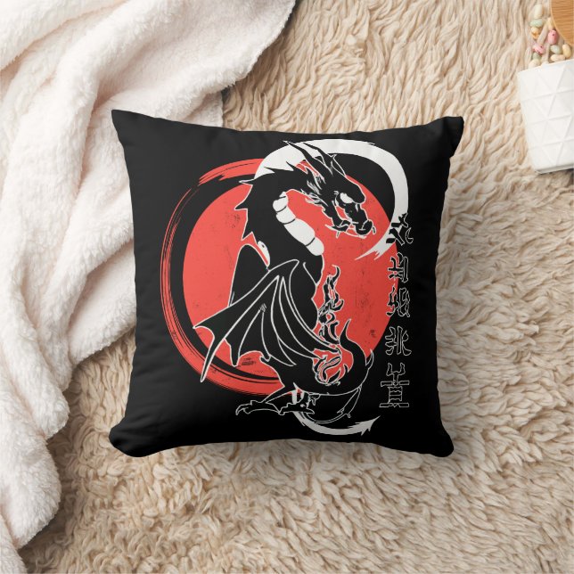 Black dragon, red moon throw pillow (Blanket)