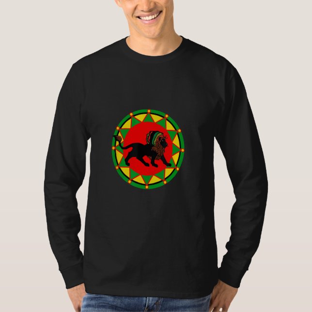Black Dreadlock Rasta Reggae Lion Design T-Shirt (Front)