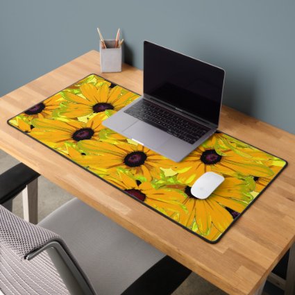 Black-eyed Susan Flowers Pattern Desk Mat