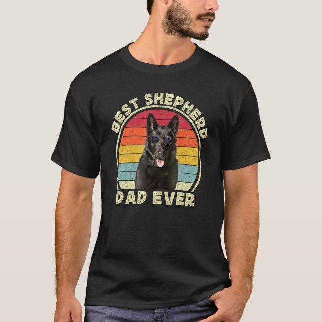 Black German Shepherd Dad For Men Shepherd GSP Dad T-Shirt (Front)