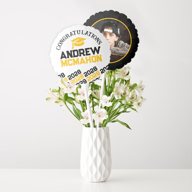 Black & Gold Graduation Photo Centerpiece Balloon (Creator Uploaded)