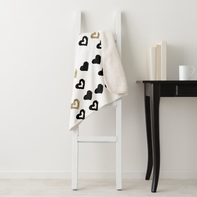 Black & Gold Hearts Pattern Sherpa Blanket (In Situ)
