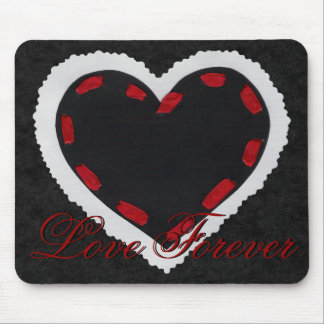 Black Heart Mouse Pad