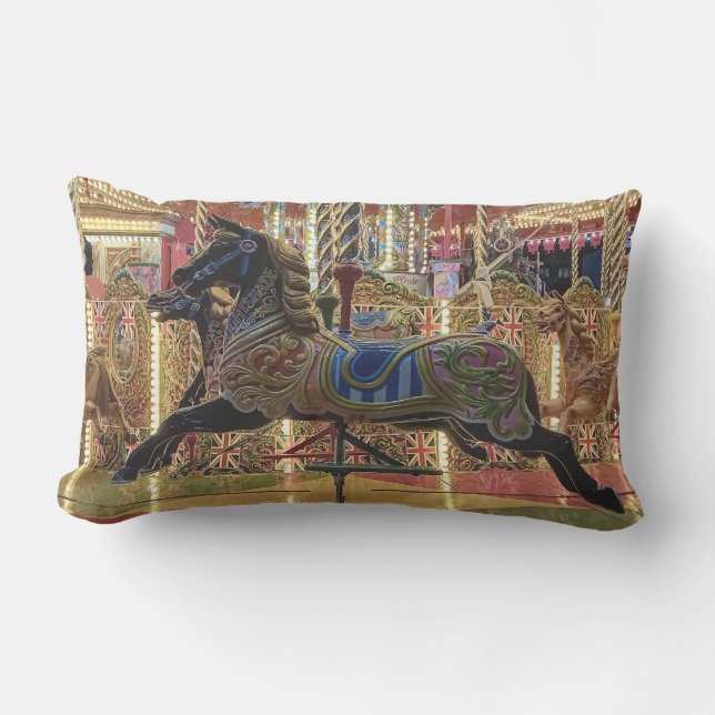 Black horse lumbar pillow (Front)