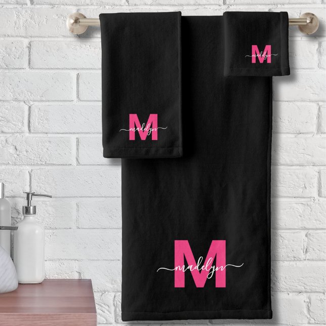 Black Hot Pink Modern Script Name Monogram Bath Towel Set (Black Hot Pink Modern Script Name Monogram Bath Towel Set)