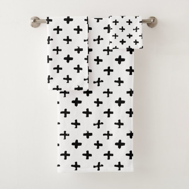 Black Ink Stoke Cross Pattern Bath Towel Set (Insitu)