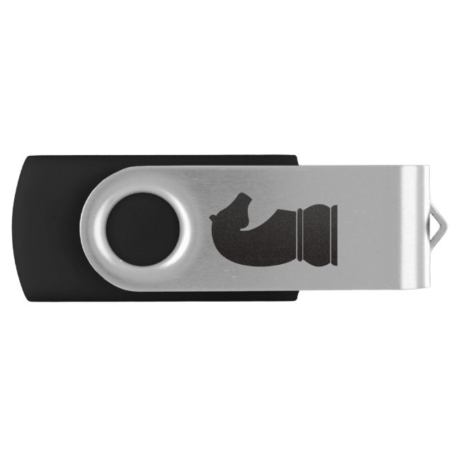 Black knight chess piece flash drive (Front)