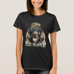 Black Labrador Camo Cap Egg Hunter Vintage Easter T-Shirt
