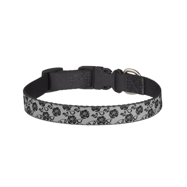 Black lace pattern on white background pet collar (Front)