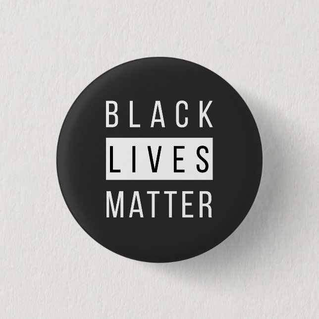 Black Lives Matter Button (Front)