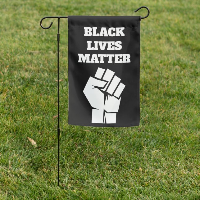 Black Lives Matter Garden Flag (In SItu)