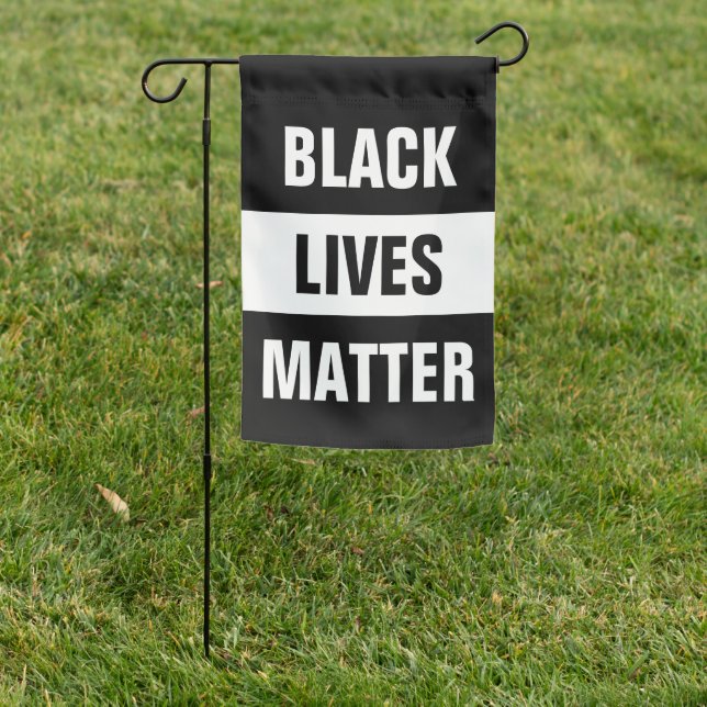 Black Lives Matter Garden Flag (In SItu)