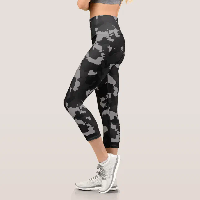 Black camo capri on sale leggings