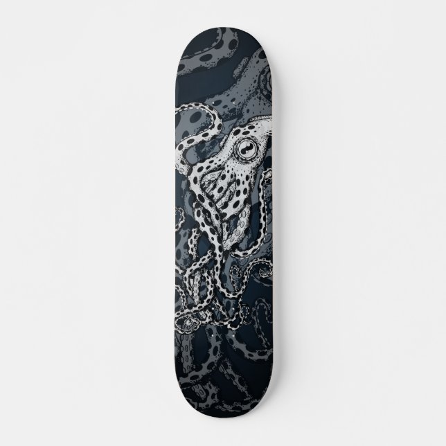 Black octopus skateboard (Front)
