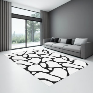 Black On White Abstract Geraffee Pattern Rug