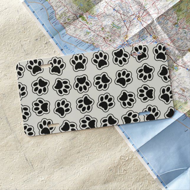 Black Paws, Dog Paws, Cat Paws, Outline License Plate (In Situ)