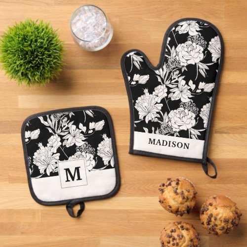 Black Peony Tiger Lily Flower Pattern Oven Mitt  Pot Holder Set