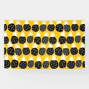 Black pineapples banner