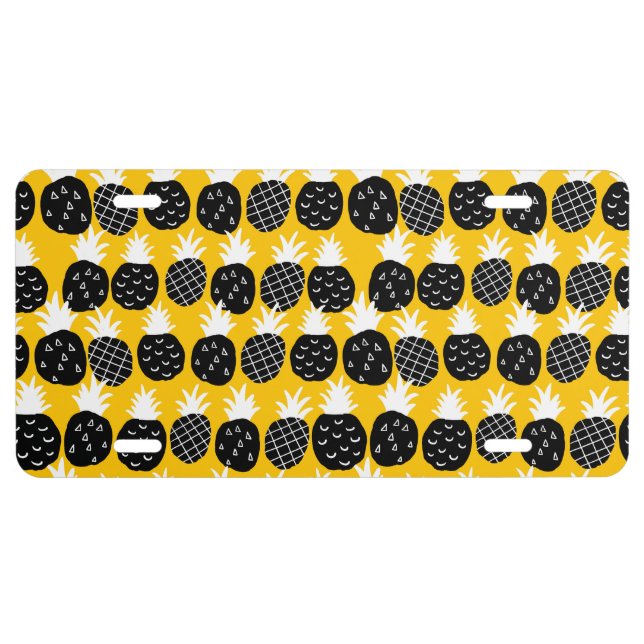 Black pineapples license plate (Front)