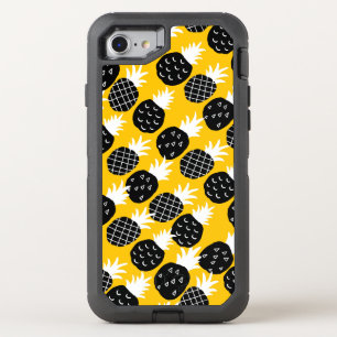 Black pineapples OtterBox defender iPhone SE/8/7 case
