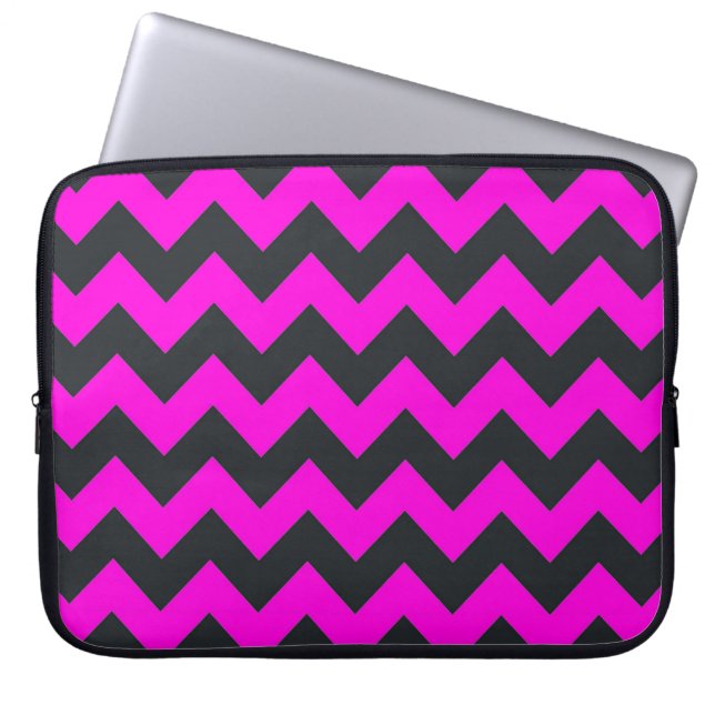 Black pink chevron pattern laptop sleeve (Front)