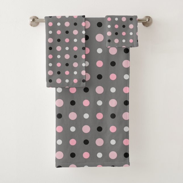 Black, pink, gray and white dots bath towel set (Insitu)