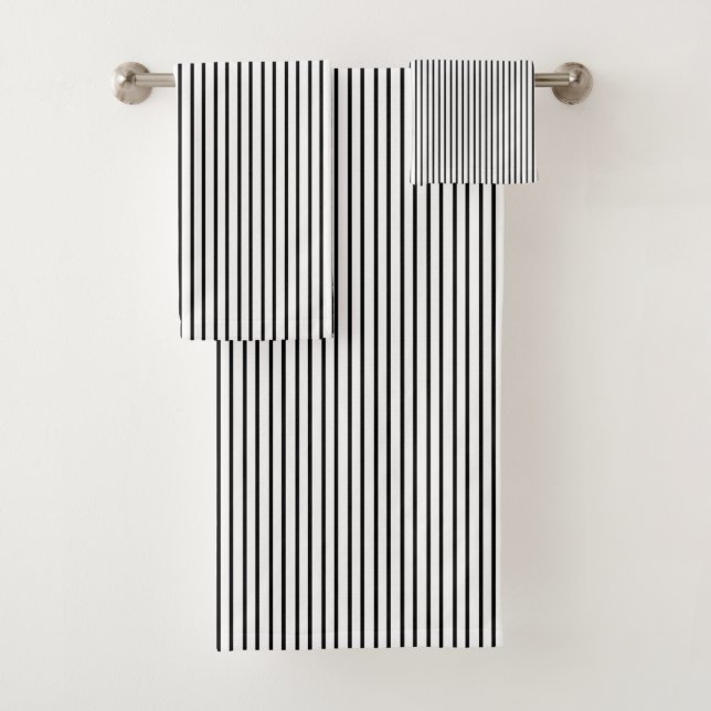 Black Pinstripe Bath Towel Set (Insitu)