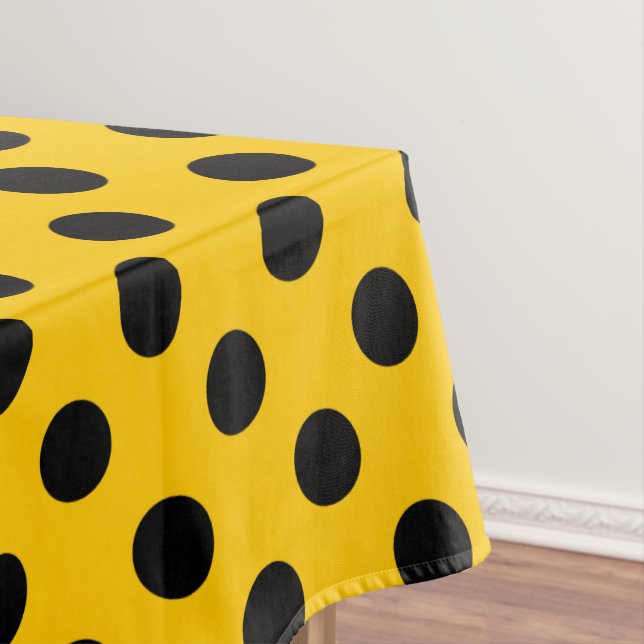 Black polka dots on yellow tablecloth (In Situ)