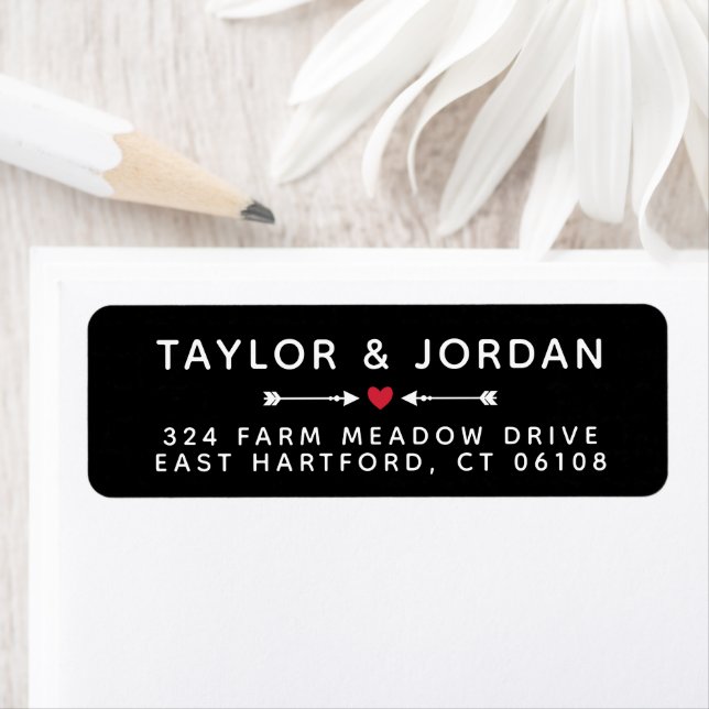 Black Romantic Arrows & Red Heart Wedding Label (Insitu)