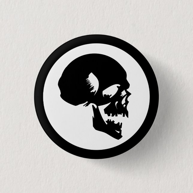 Black skull pinback button (Front)