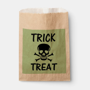 Black Skull Trick or Treat green kraft favor bags