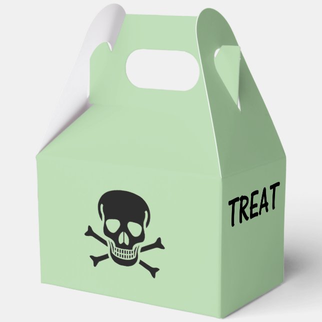 Black Skull Trick Treat green gable favor boxes lg (Front)