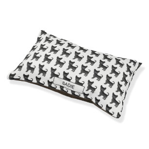 Black Smooth Coat Chihuahua Dog Pattern & Name Pet Bed
