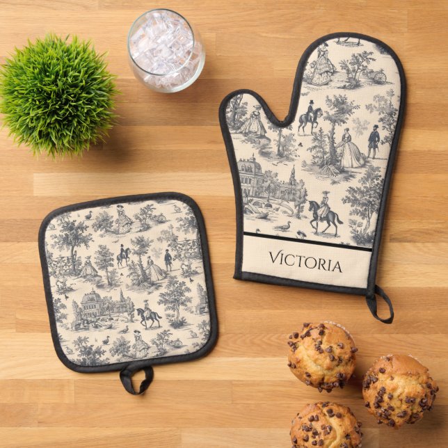 Black Toile Shabby Chic Personalized Oven Mitt & Pot Holder Set (Top Down)